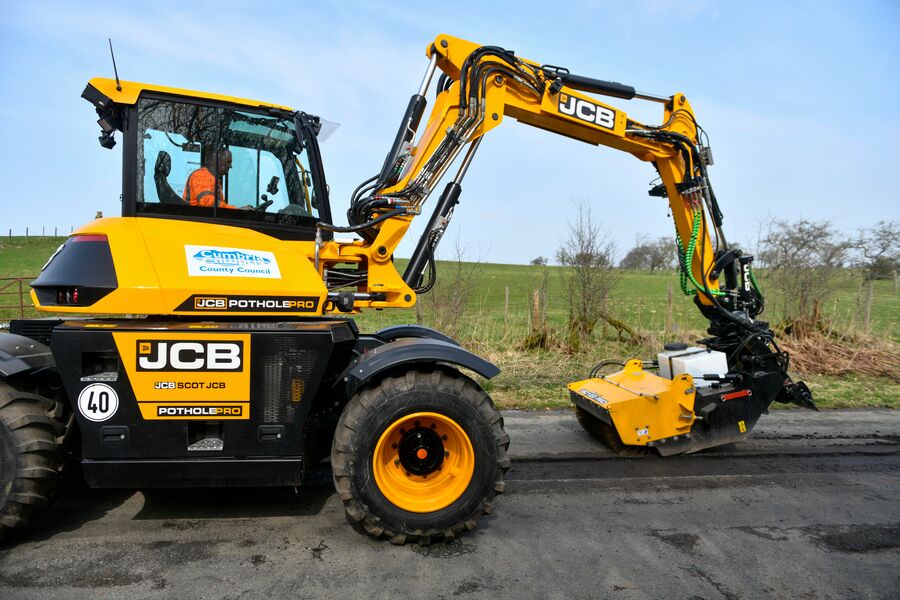 8分鐘修復(fù)1個(gè)坑！成本減半！JCB公路維護(hù)新品PotholePro